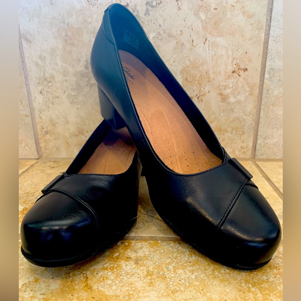 NWT Clarks Rosalyn Belle Pumps